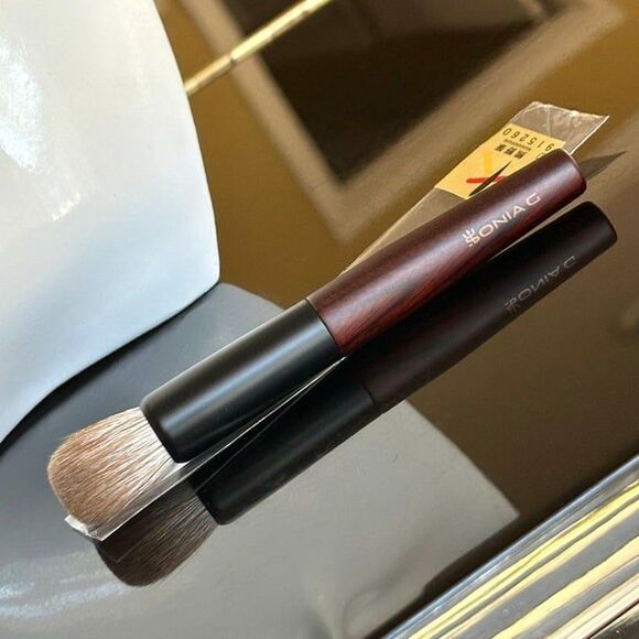 NEW Sonia G LIMITED EDITION Japanese Keyaki Mini Base Brush Complexion Travel - Picture 8 of 12